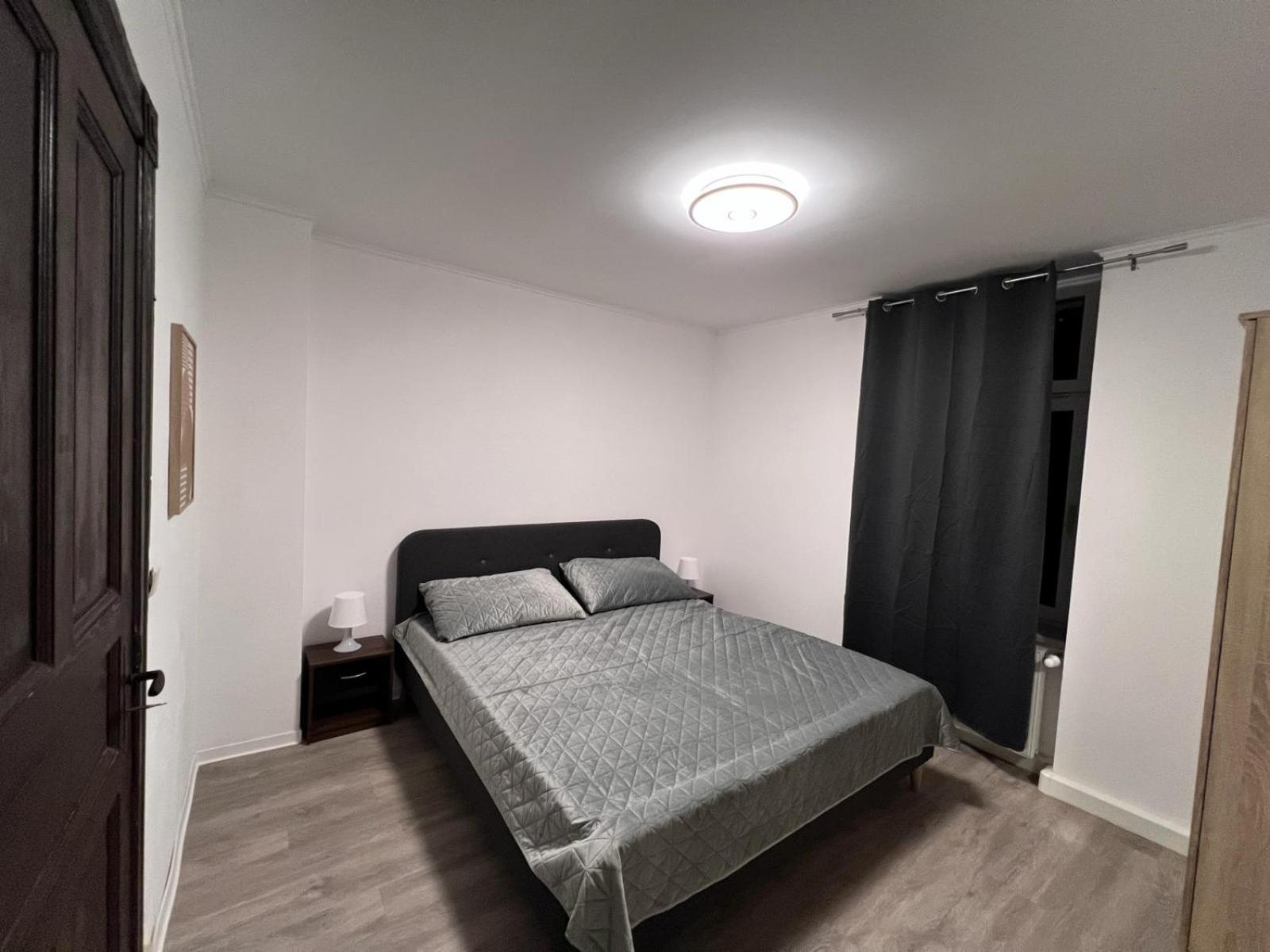 Eg Apartment *