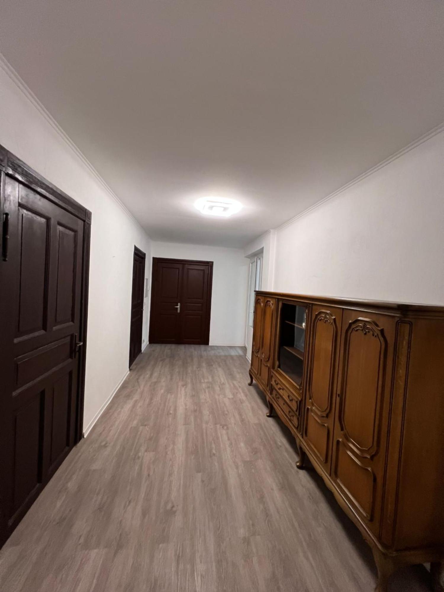 Apartment Eg *